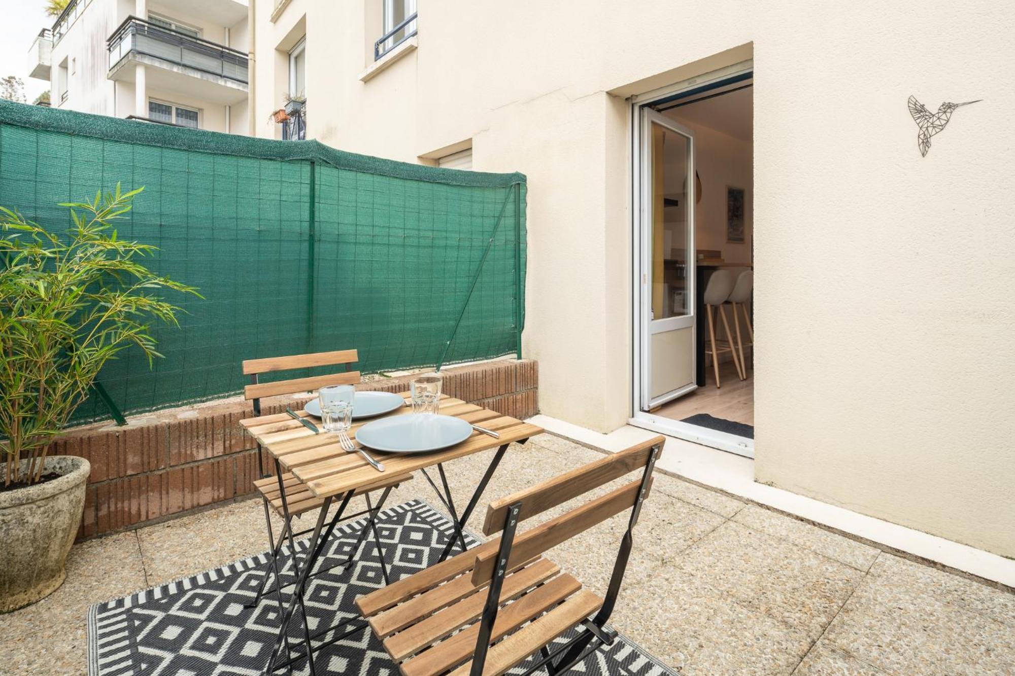Studio Centre-Ville Avec Terrasse Et Parking Securise Gratuit 南特 外观 照片
